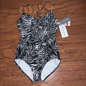 Athleta swimsuit one piece black and white